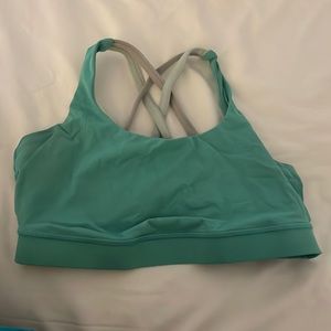 Teal lululemon sports bra